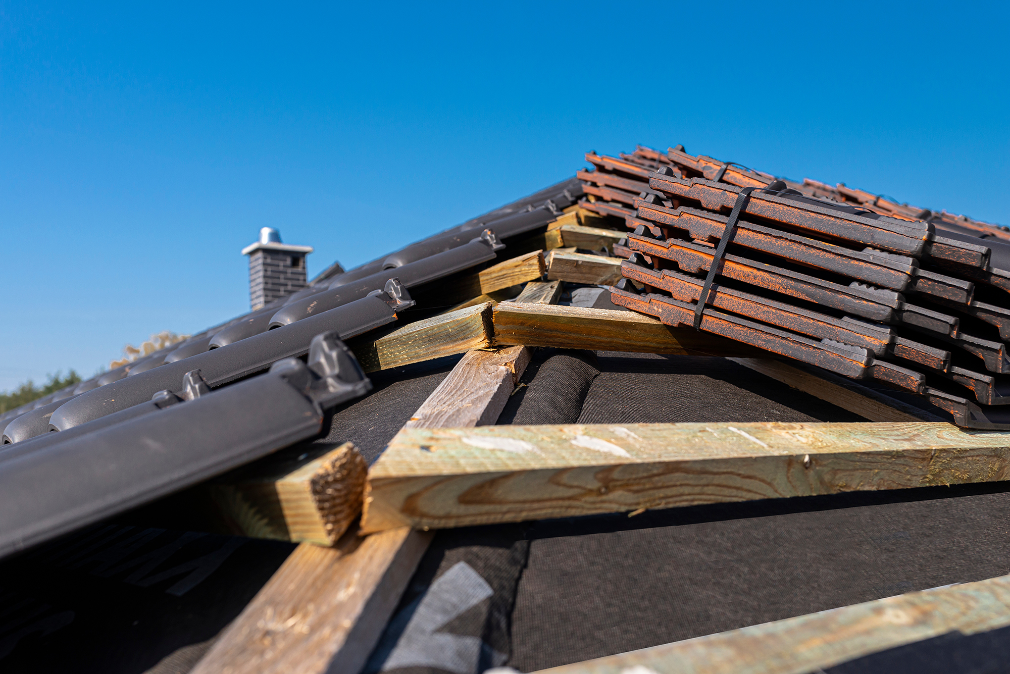 New roofing tiles to go on roof in london
